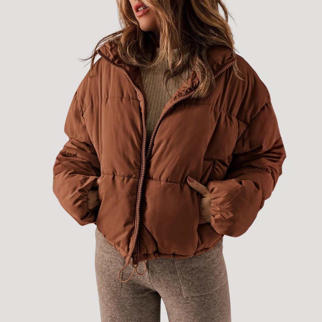 Aline — Warme kurze wattierte Winterjacke für Damen mit hohem Kragen, Das Modehaus Luzern