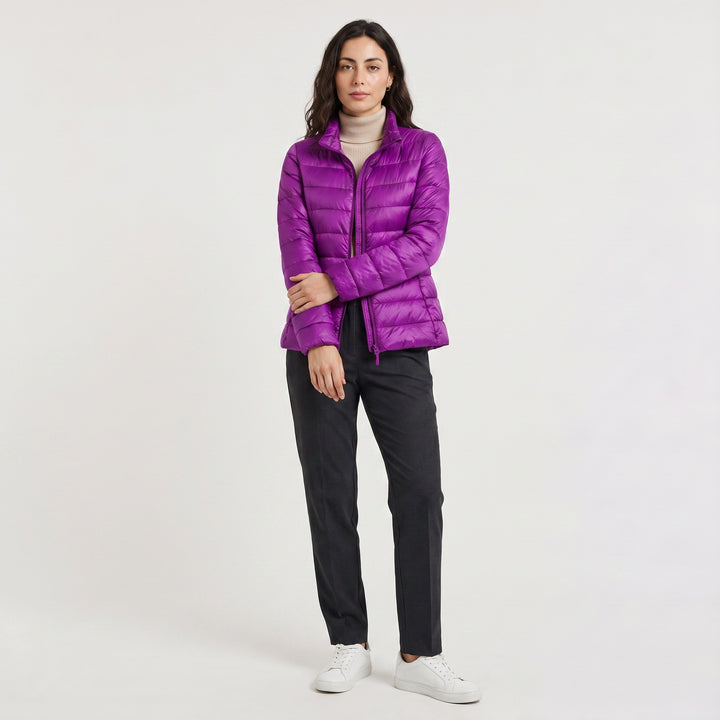 Amelie — Winddichte wasserabweisende Winterjacke für Damen mit Stehkragen, Das Modehaus Luzern