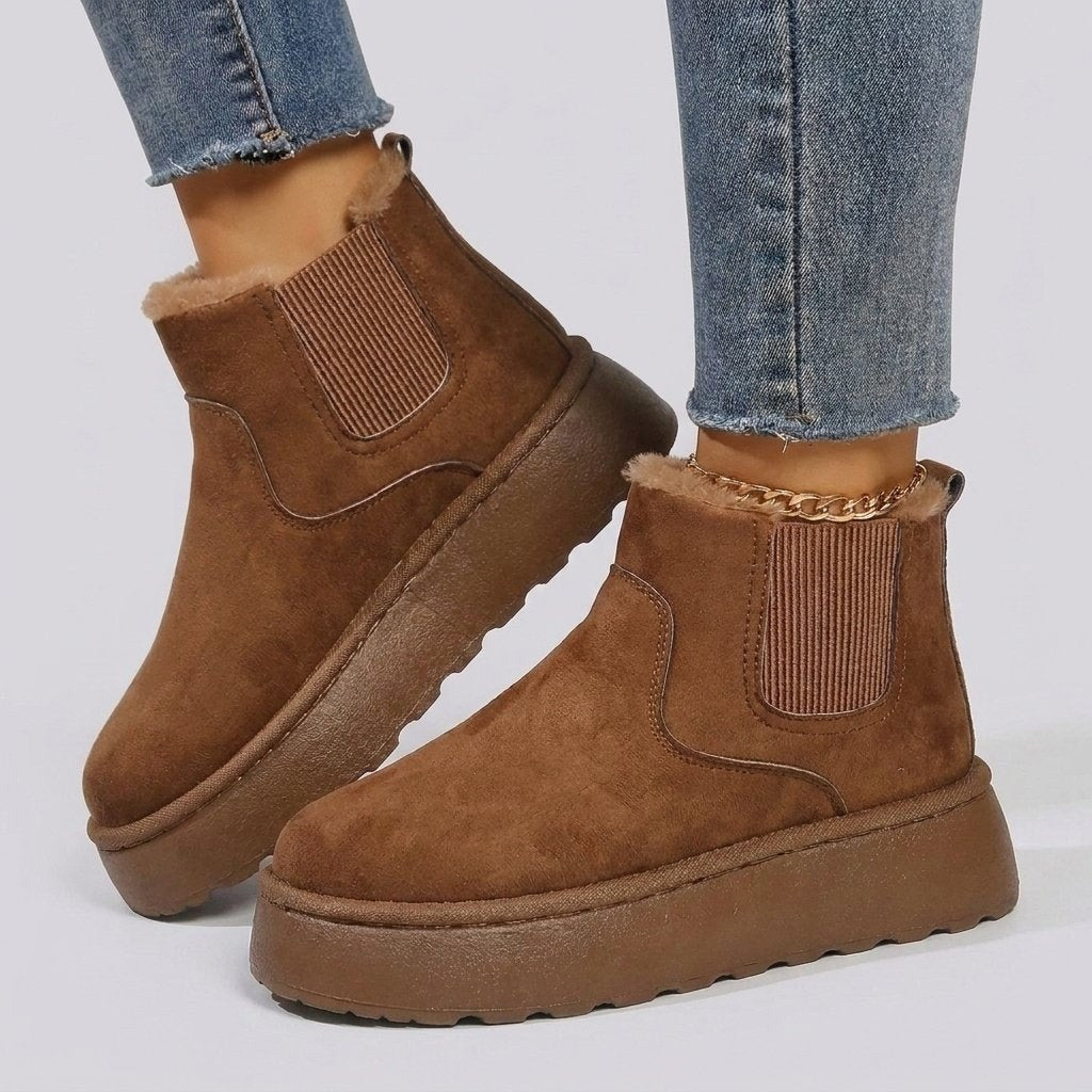 Bianca — Warme gefütterte Chelsea Winterschuhe für Damen mit Plateau, Das Modehaus Luzern