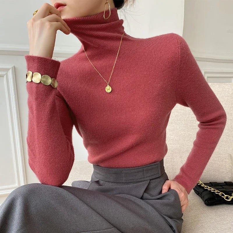 Dagmar — Weicher schmaler Rollkragenpullover für Damen aus Kaschmir-Mix, Das Modehaus Luzern