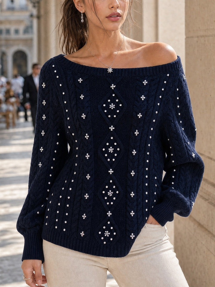 Dora — Weicher schulterfreier Strickpullover für Damen mit Zopfstrick, Das Modehaus Luzern