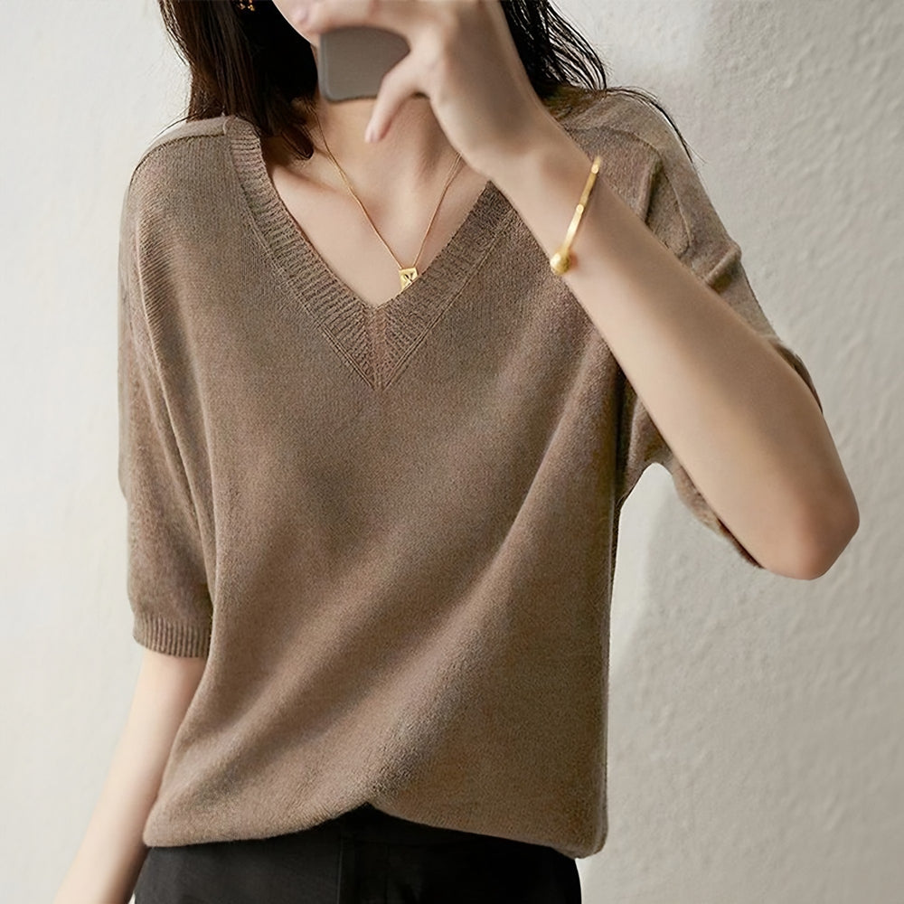 Elisabeth — Lockerer Cashmere Pullover für Damen mit V-Ausschnitt, Das Modehaus Luzern