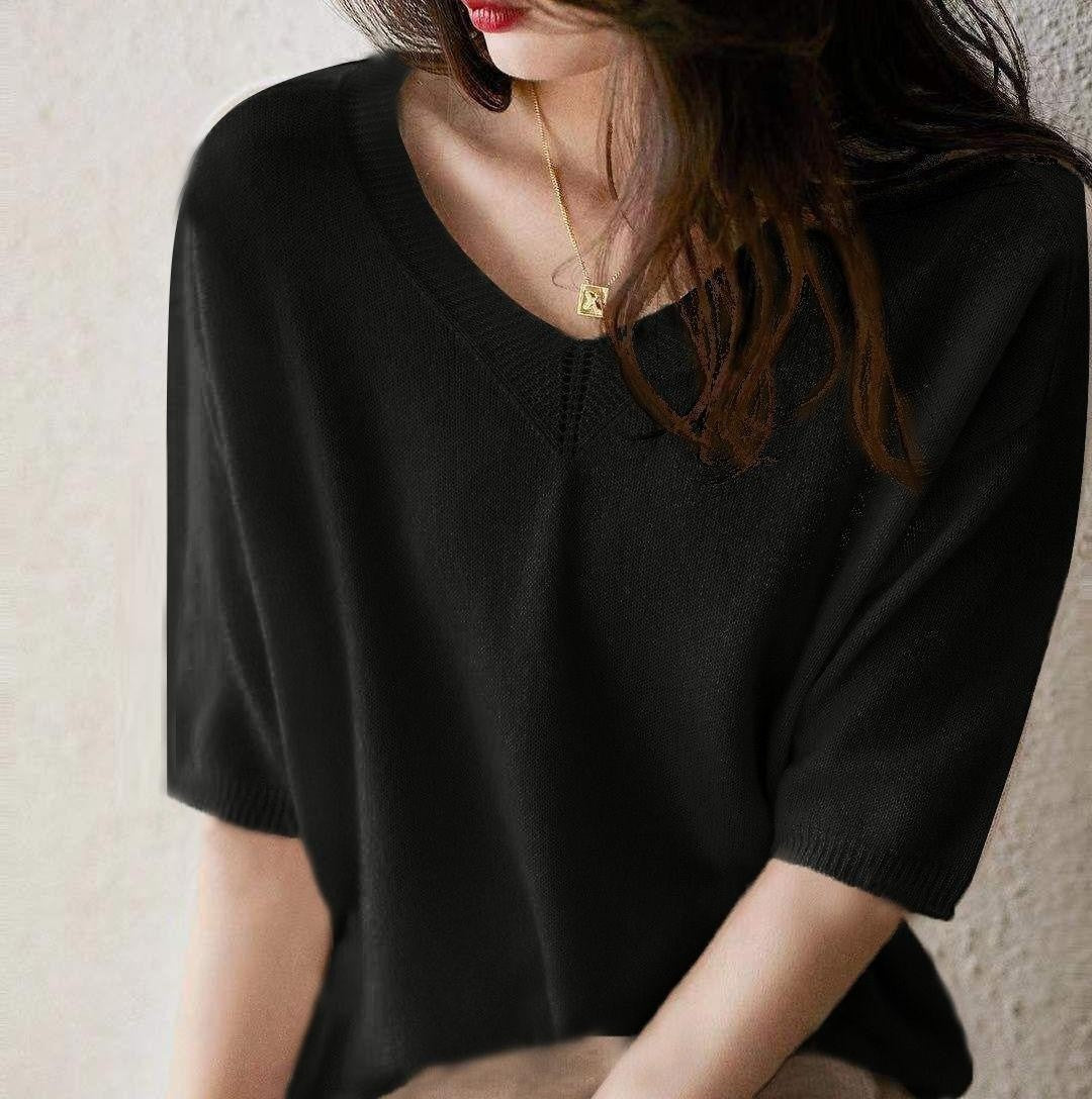 Elisabeth — Lockerer Cashmere Pullover für Damen mit V-Ausschnitt, Das Modehaus Luzern