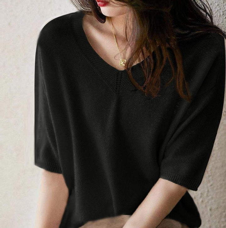 Elisabeth — Lockerer Cashmere Pullover für Damen mit V-Ausschnitt, Das Modehaus Luzern