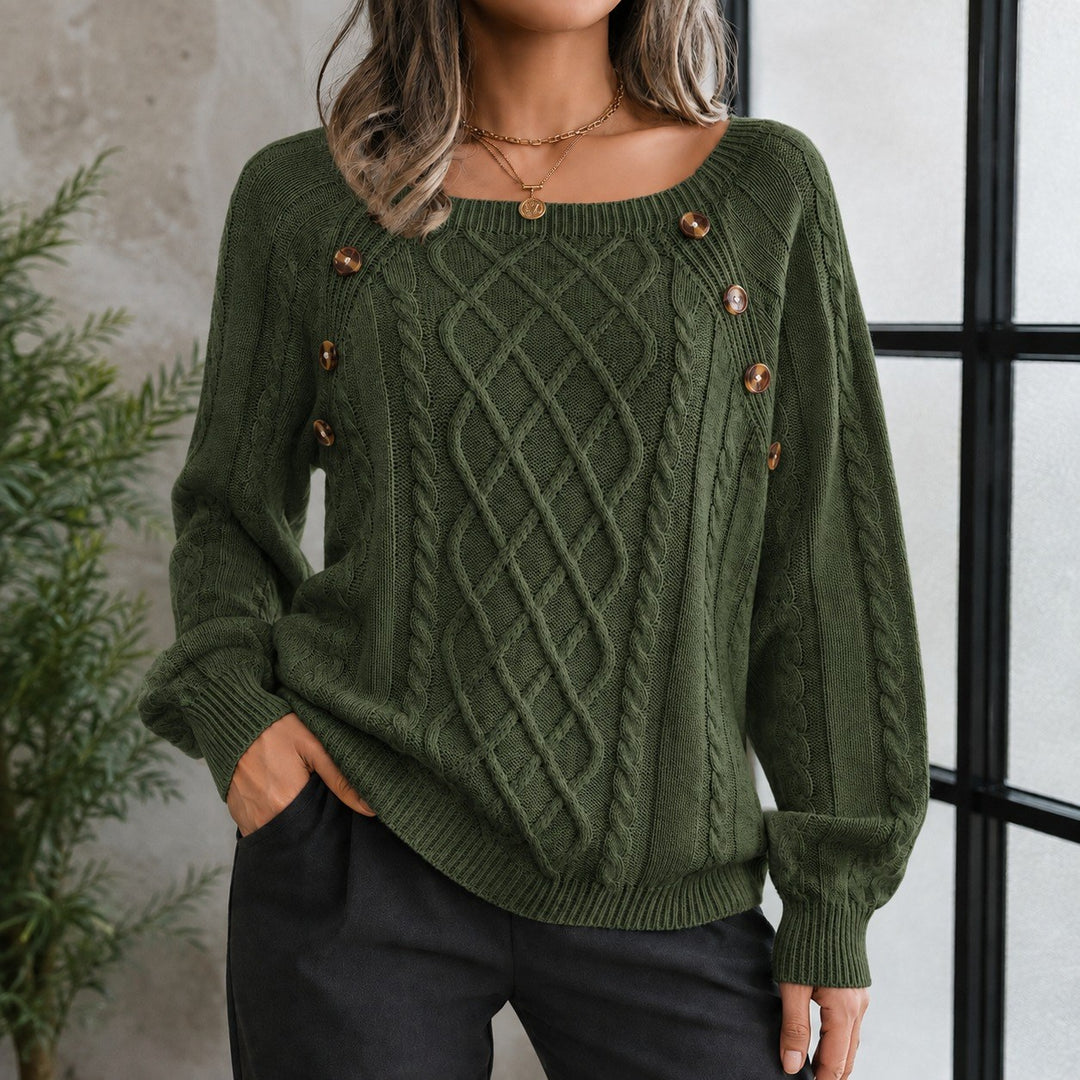 Elsa — Weicher lockerer Strickpullover für Damen mit Zopfmuster und Knöpfen, Das Modehaus Luzern