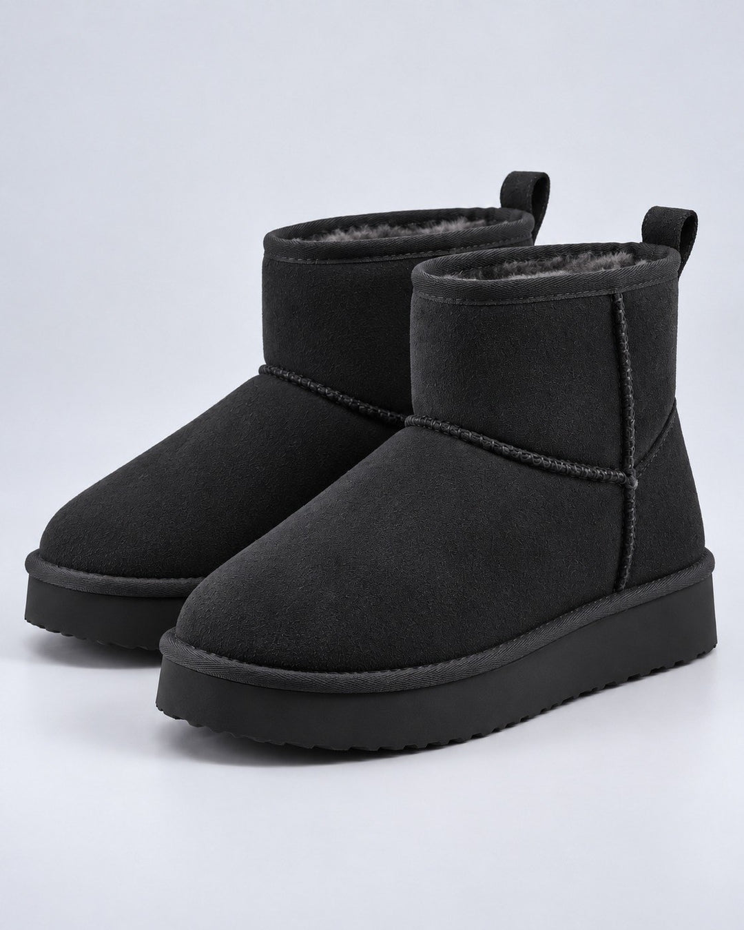 Eveline — Plateau Winterschuhe für Damen mit Fleecefutter in Velours-Optik, Das Modehaus Luzern