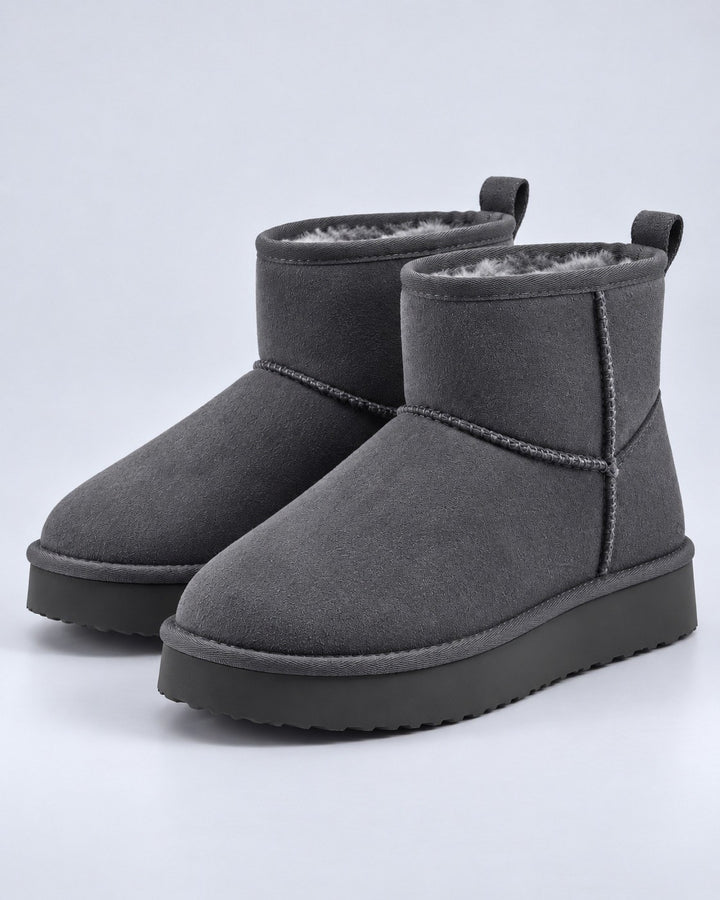 Eveline — Plateau Winterschuhe für Damen mit Fleecefutter in Velours-Optik, Das Modehaus Luzern