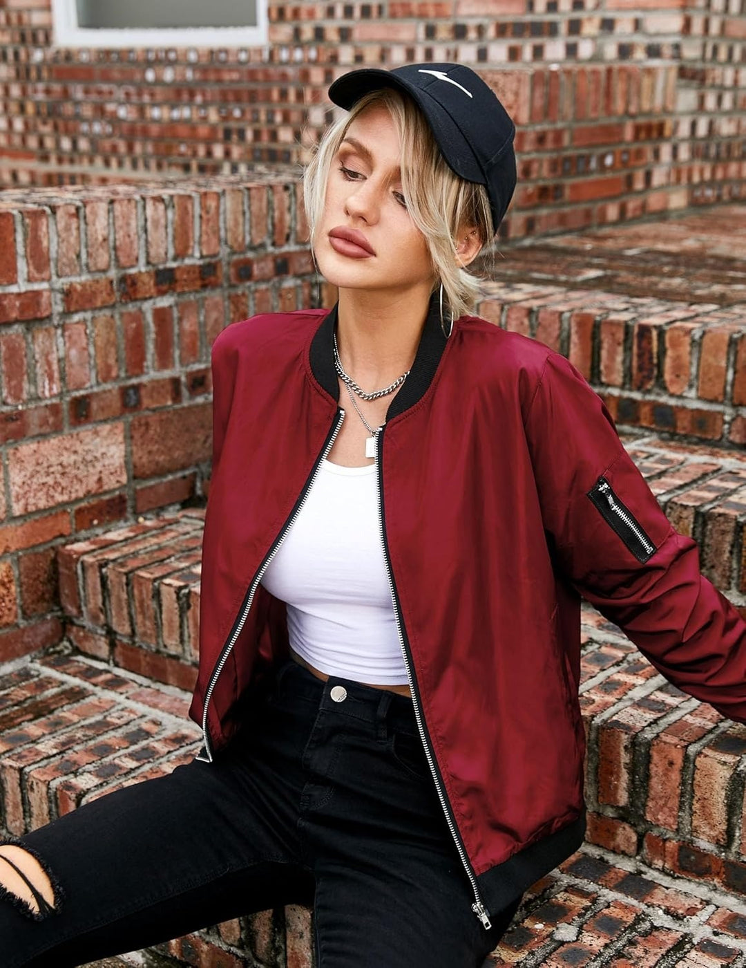 Franziska — Warme kurze Bomberjacke für Damen aus Satin, Das Modehaus Luzern