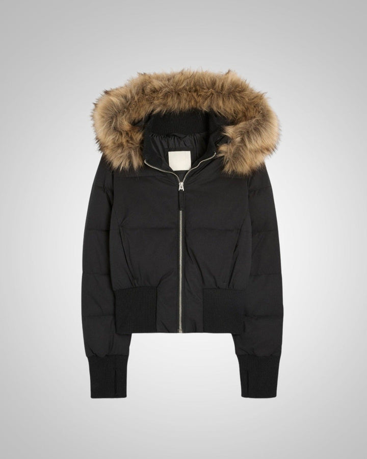 Frieda — Gesteppte Winterjacke mit Kunstfell-Kapuze und Bündchen für Damen, Das Modehaus Luzern