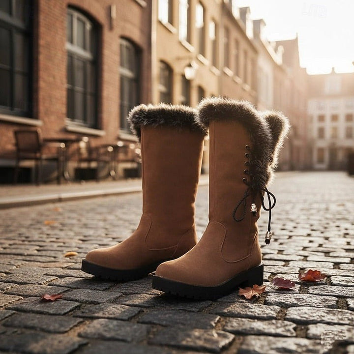 Helga — Kniehohe Winterstiefel für Damen mit Kunstfell und Profilsohle, Das Modehaus Luzern