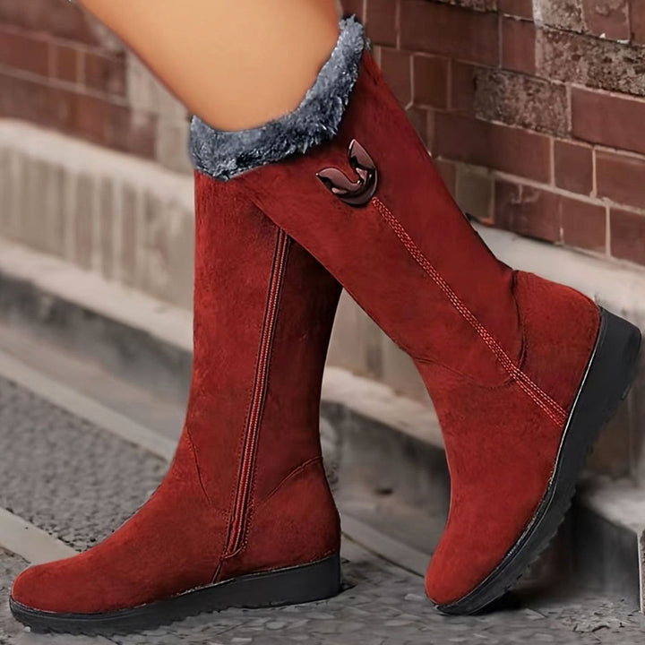 Ilona — Warme flache wadenhohe Winterschuhe für Damen mit Fellkragen, Das Modehaus Luzern