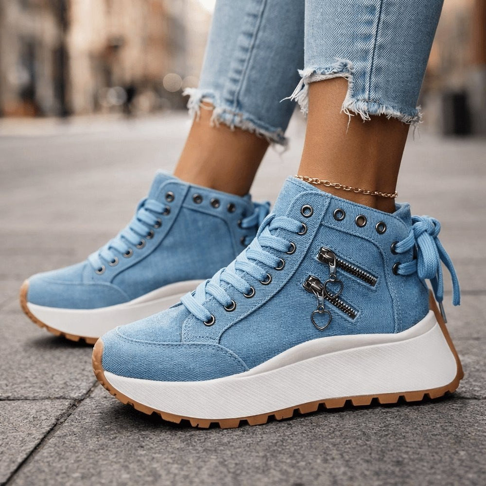 Ines — Bequeme High Top Sneakers für Damen mit Plateau in Jeansoptik, Das Modehaus Luzern