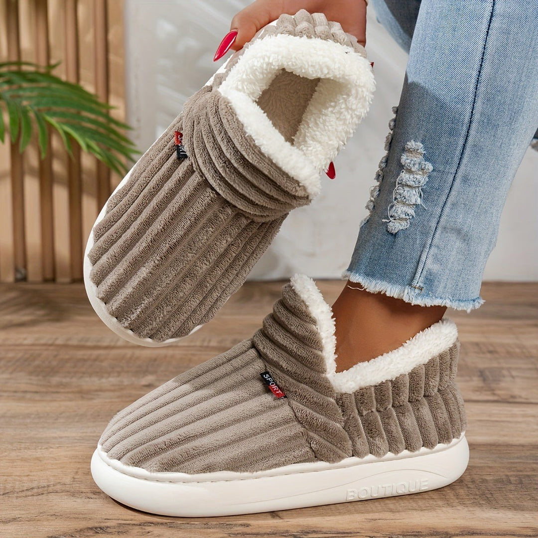 Jana — Warme Hausschuhe für Damen aus Cord mit Plüsch und fester Sohle, Das Modehaus Luzern