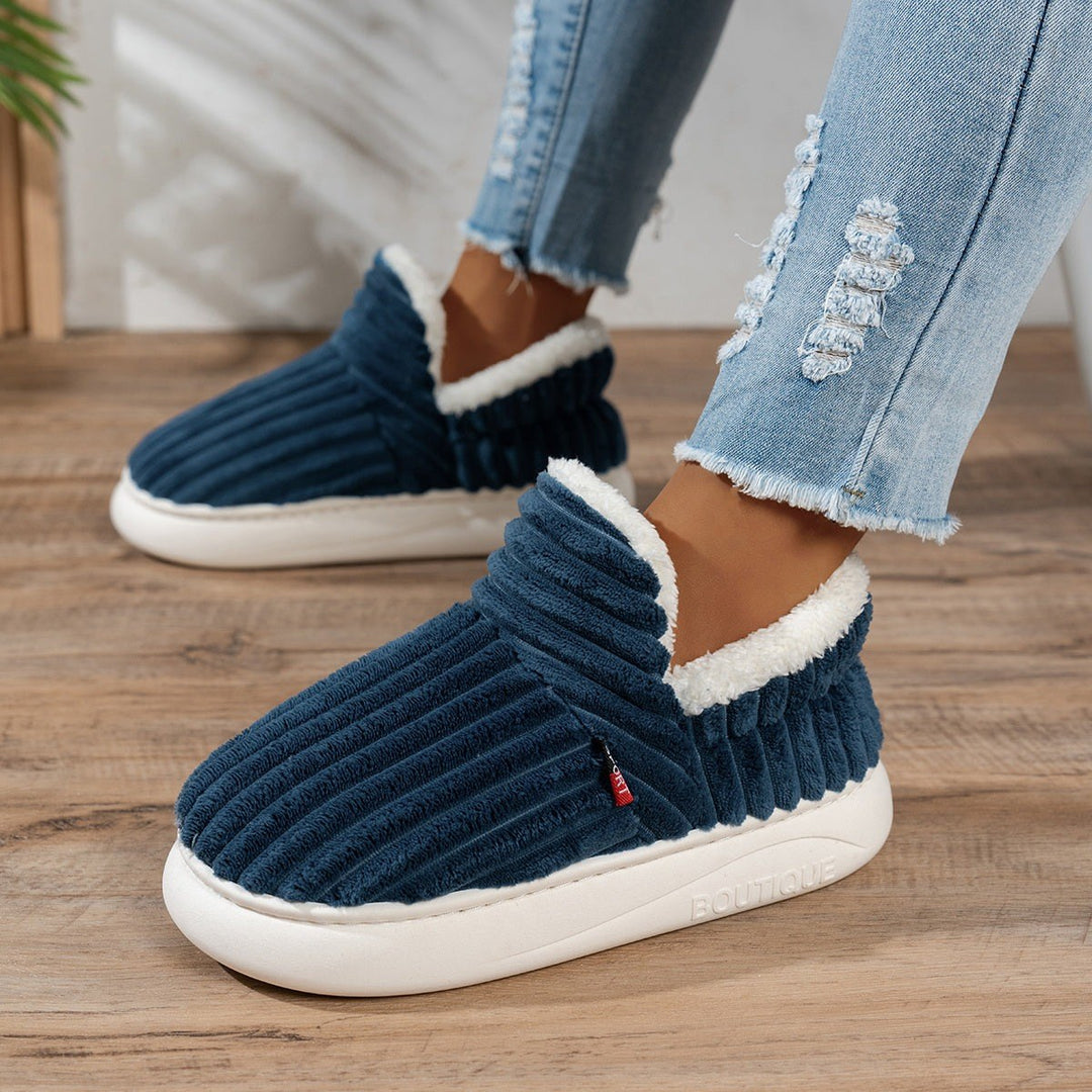 Jana — Warme Hausschuhe für Damen aus Cord mit Plüsch und fester Sohle, Das Modehaus Luzern