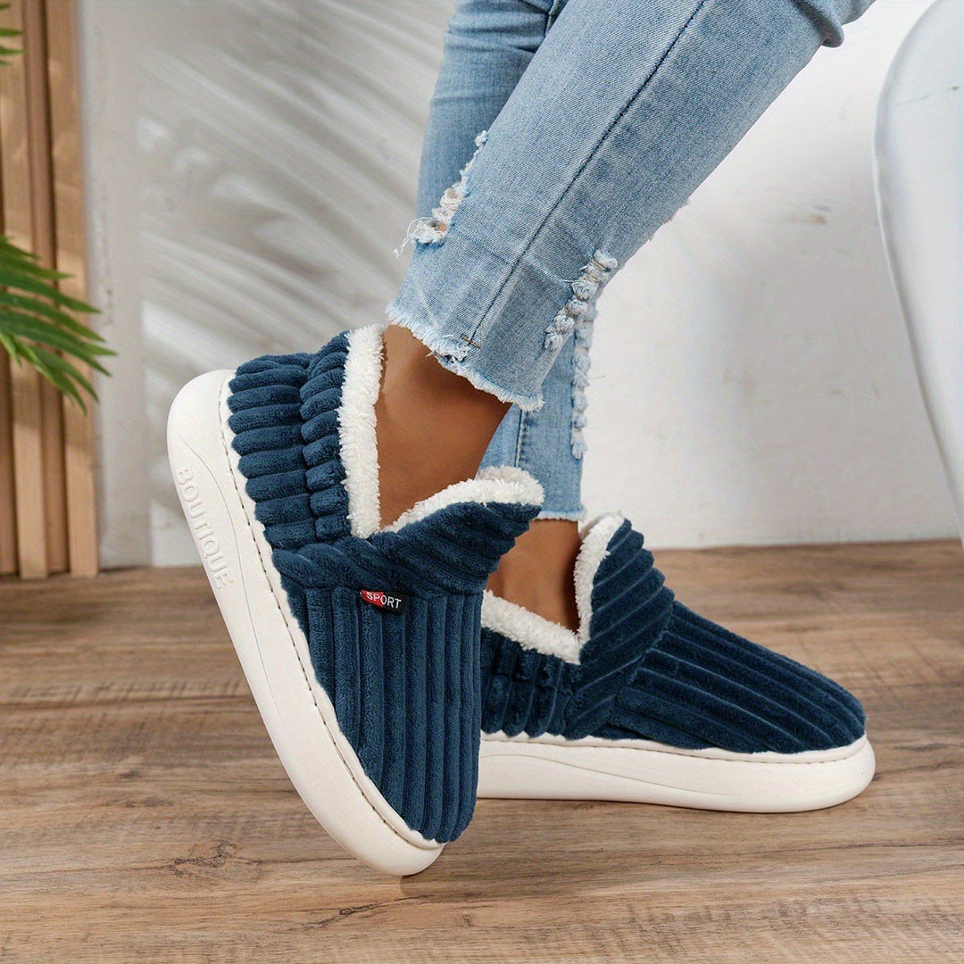 Jana — Warme Hausschuhe für Damen aus Cord mit Plüsch und fester Sohle, Das Modehaus Luzern