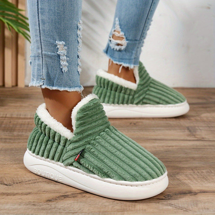 Jana — Warme Hausschuhe für Damen aus Cord mit Plüsch und fester Sohle, Das Modehaus Luzern
