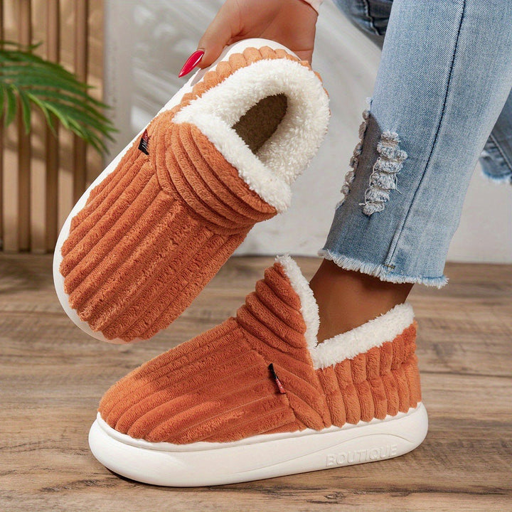 Jana — Warme Hausschuhe für Damen aus Cord mit Plüsch und fester Sohle, Das Modehaus Luzern