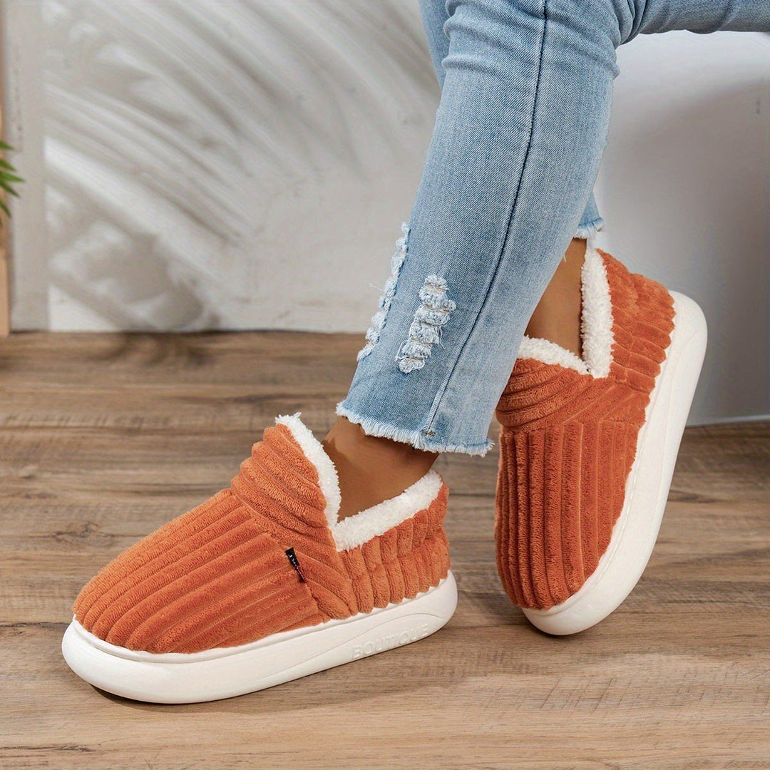 Jana — Warme Hausschuhe für Damen aus Cord mit Plüsch und fester Sohle, Das Modehaus Luzern