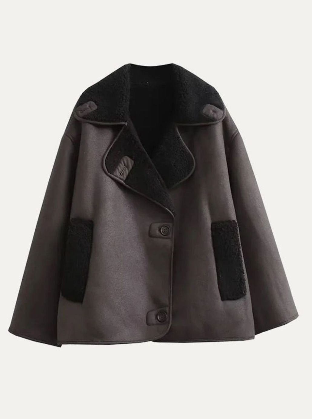 Jolanda — Warme Oversize Winterjacke für Damen in Lammfell-Optik, Das Modehaus Luzern