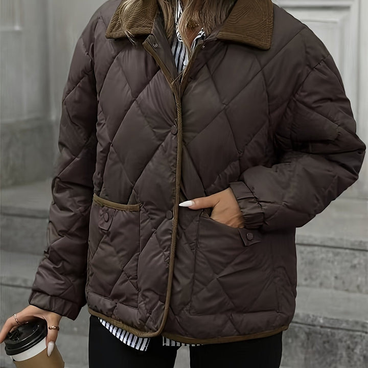 Karin — Warme gesteppte Winterjacke für Damen mit Kragen aus Cord, Das Modehaus Luzern
