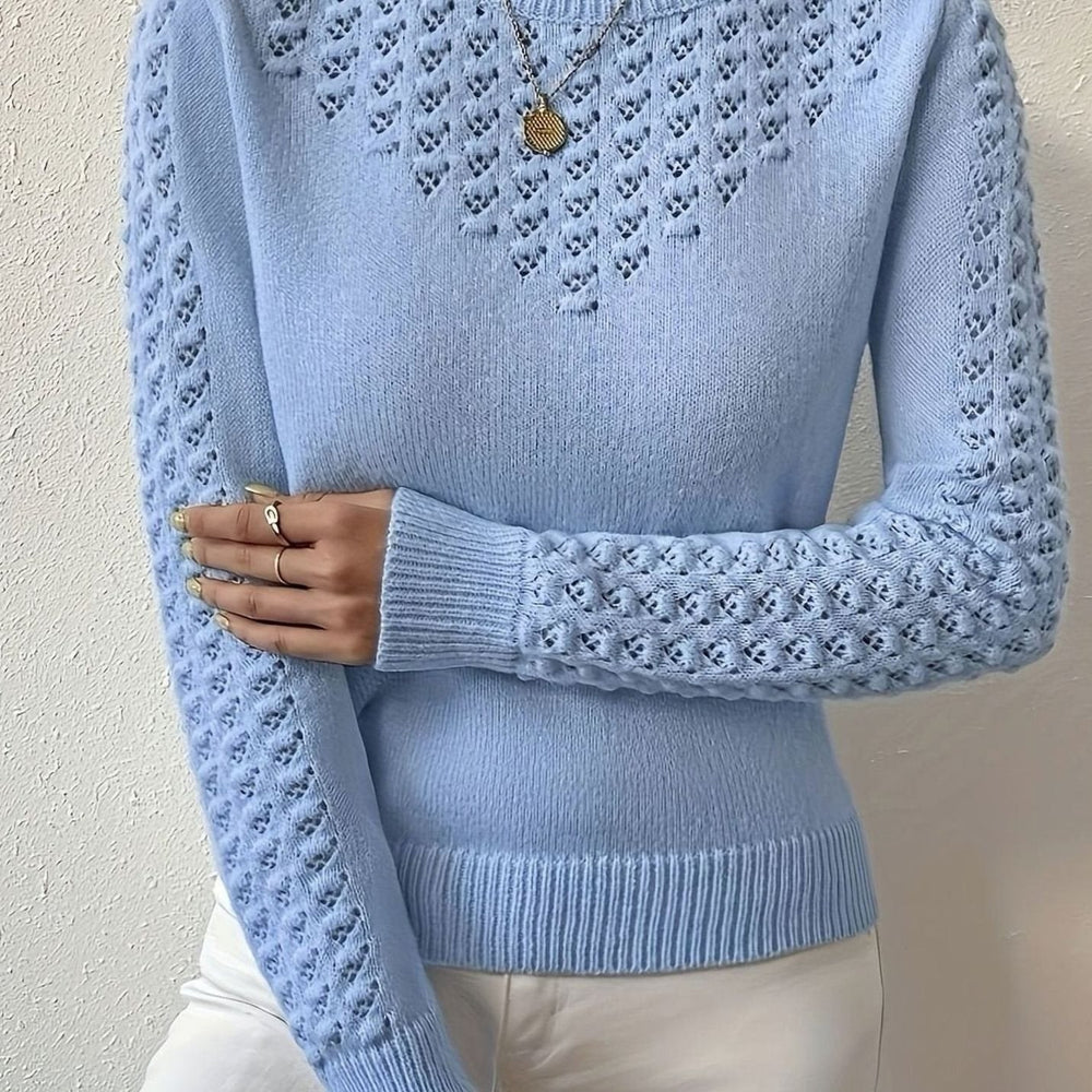 Katrin — Weicher schmaler Strickpullover für Damen mit Lochmuster, Das Modehaus Luzern