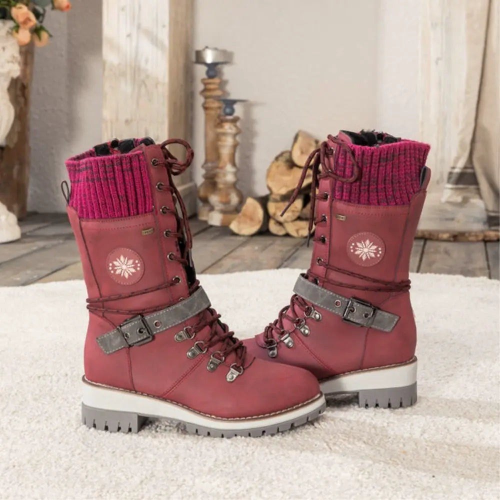 Ladina — Wadenhohe Winterschuhe für Damen mit Schnürung und Profilsohle, Das Modehaus Luzern