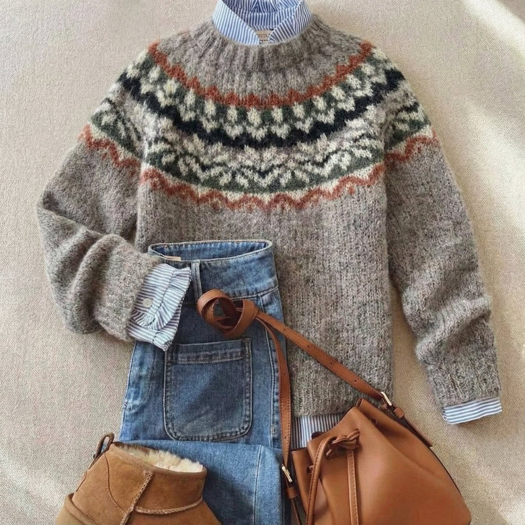Lara — Kuscheliger Ugly Christmas Pullover mit Nordic Muster für Damen, Das Modehaus Luzern