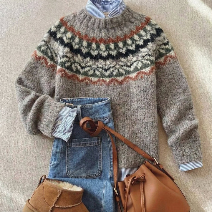 Lara — Kuscheliger Ugly Christmas Pullover mit Nordic Muster für Damen, Das Modehaus Luzern