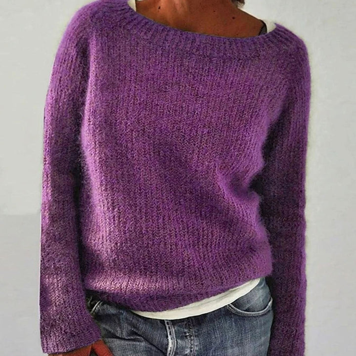 Leonie — Weicher Oversize Strickpullover für Damen mit Schlitzen am Saum, Das Modehaus Luzern