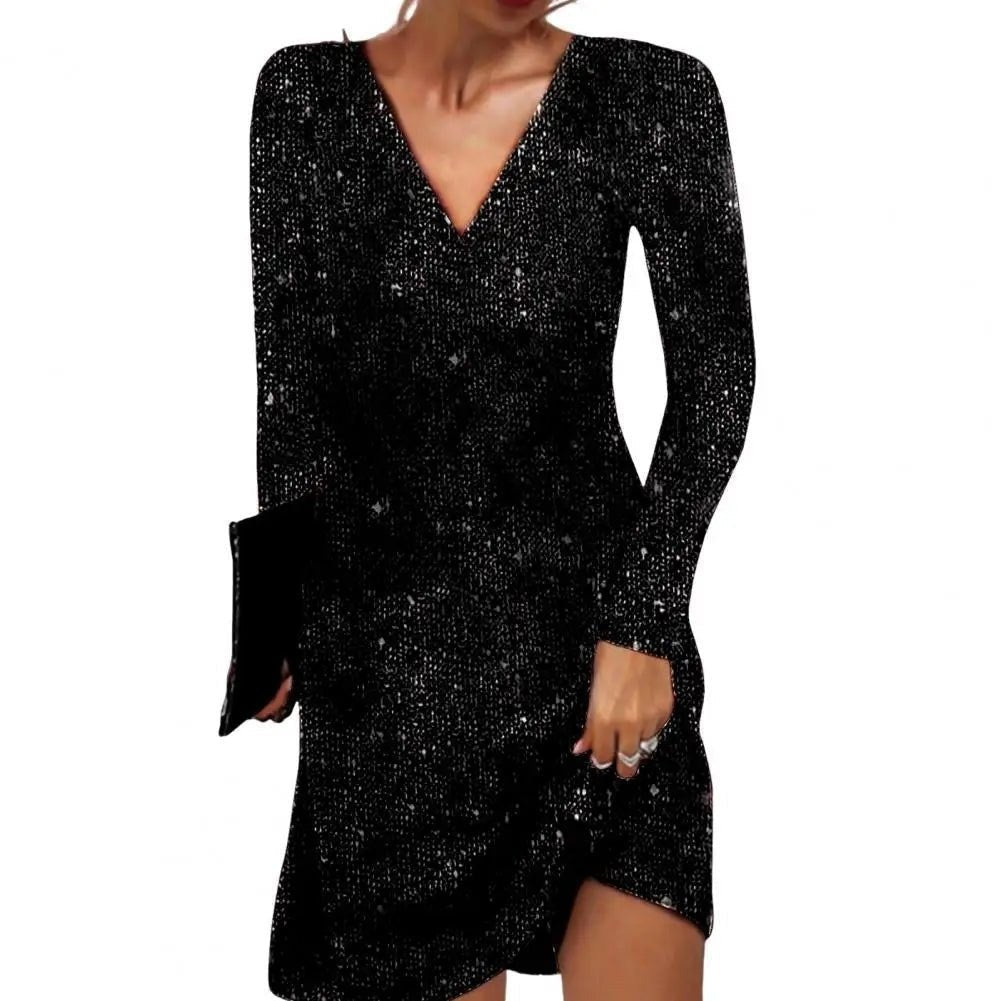 Livia — Festliches kurzes Paillettenkleid für Damen mit langen Ärmeln, Das Modehaus Luzern
