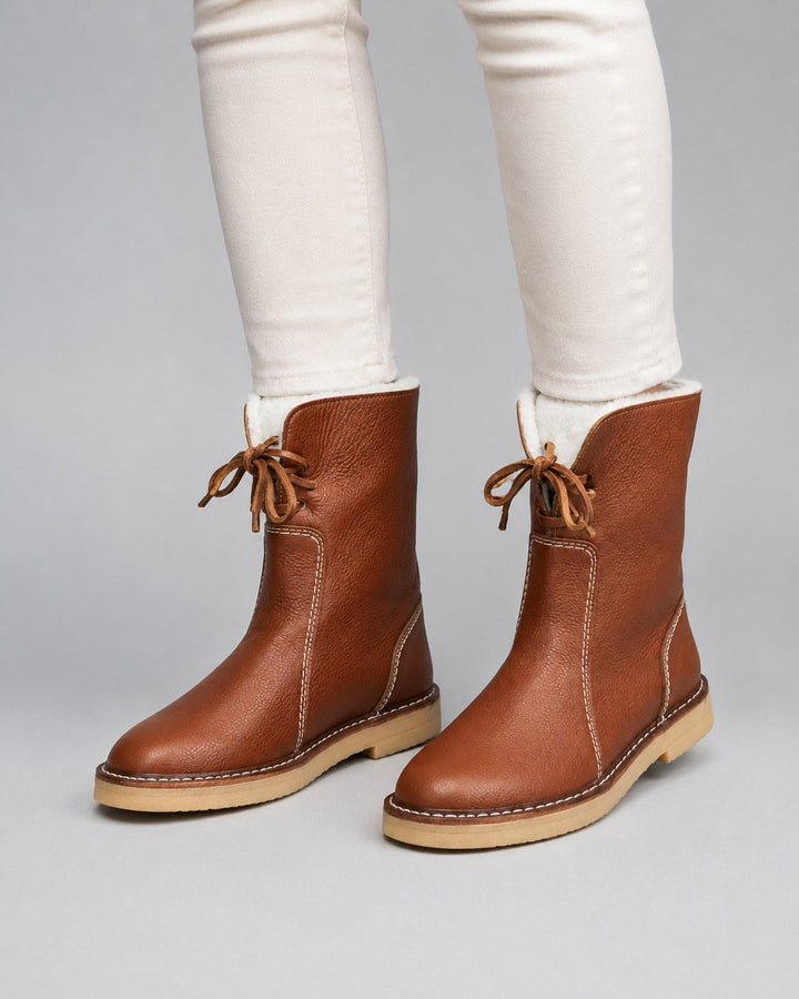 Luzia — Warme Winterschuhe für Damen mit Fleecefutter und Bindeband, Das Modehaus Luzern