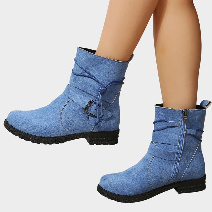 Lydia — Bequeme flache Stiefeletten für Damen mit Reissverschluss, Das Modehaus Luzern