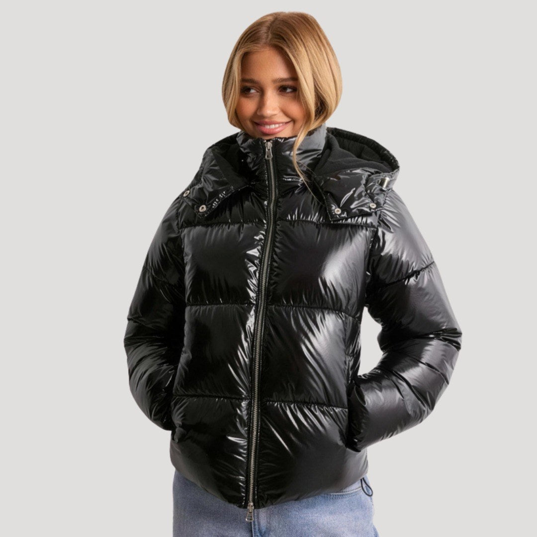 Malin — Warme glänzende Daunenjacke für Damen mit elastischen Bündchen, Das Modehaus Luzern