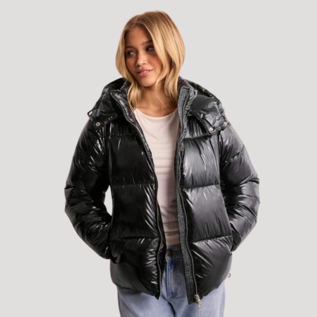 Malin — Warme glänzende Daunenjacke für Damen mit elastischen Bündchen, Das Modehaus Luzern
