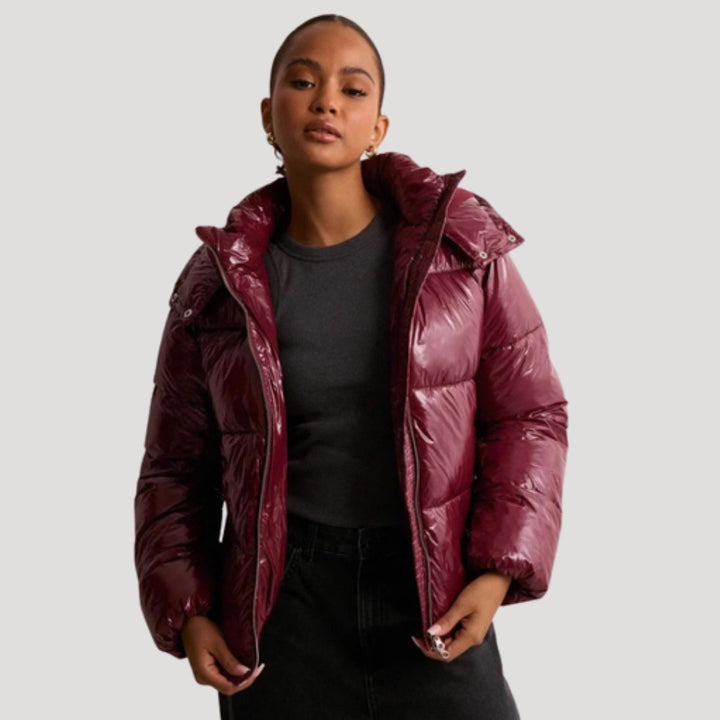 Malin — Warme glänzende Daunenjacke für Damen mit elastischen Bündchen, Das Modehaus Luzern
