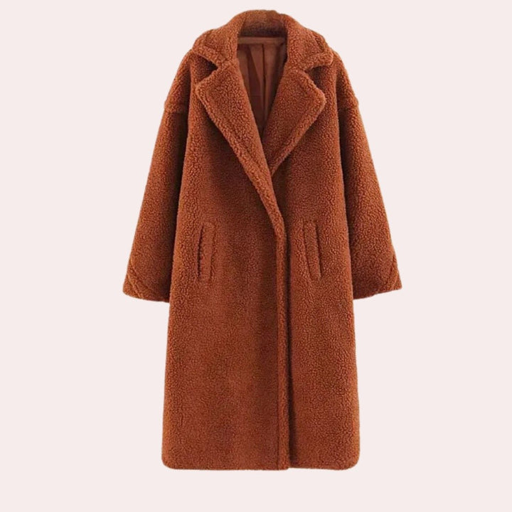 Marianne — Lange Winterjacke in Teddyoptik für Damen mit Reverskragen, Das Modehaus Luzern