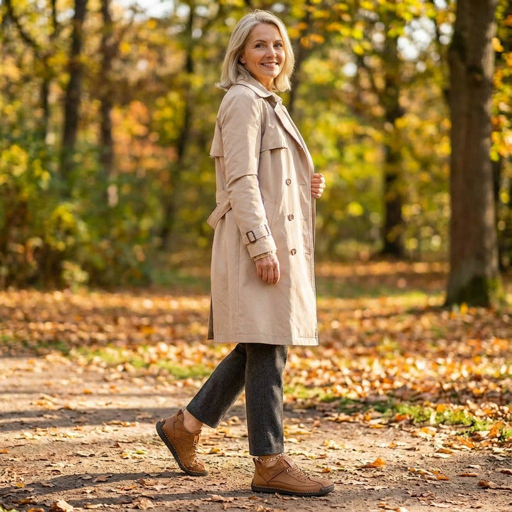 Marina — Bequeme breite Sneakers für Damen mit elastischer Schnürung, Das Modehaus Luzern