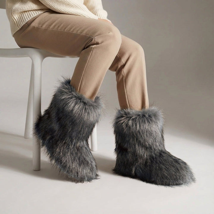 Melanie — Warme flauschige Winterschuhe für Damen aus Kunstfell mit Futter, Das Modehaus Luzern