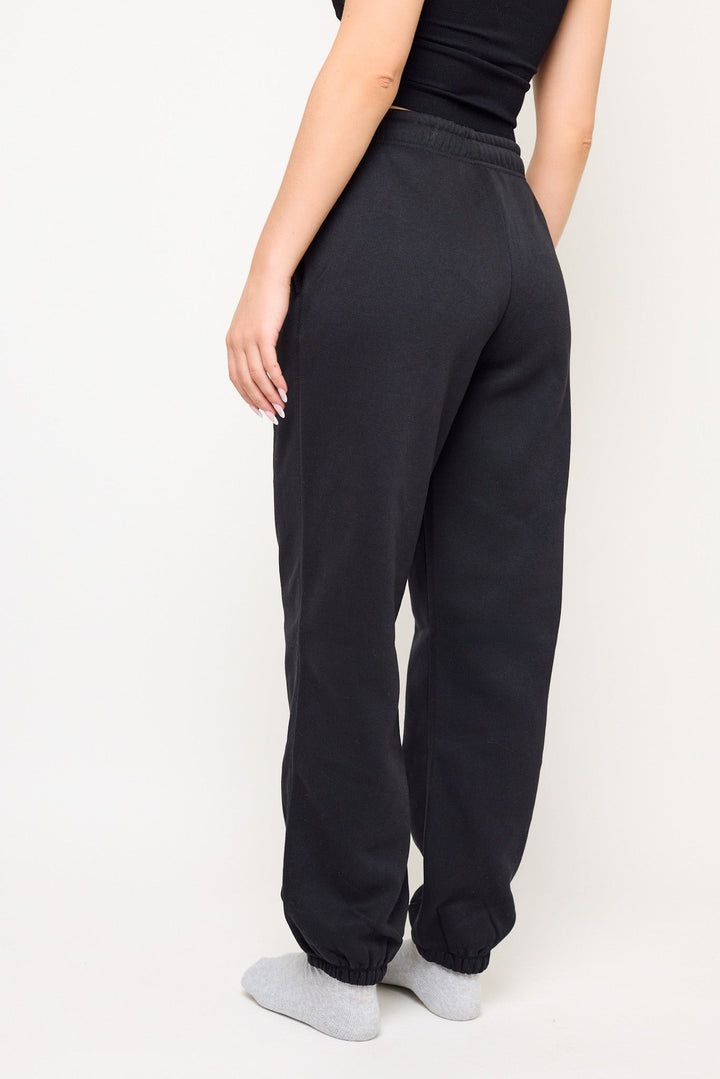 Miriam — Bequeme Trainerhose für Damen mit Fleece und Bündchen, Das Modehaus Luzern