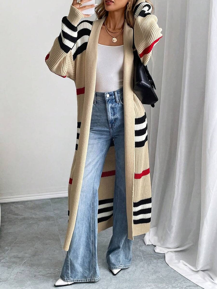 Mirjam — Lässiger langer Cardigan für Damen mit breiten Streifen, Das Modehaus Luzern