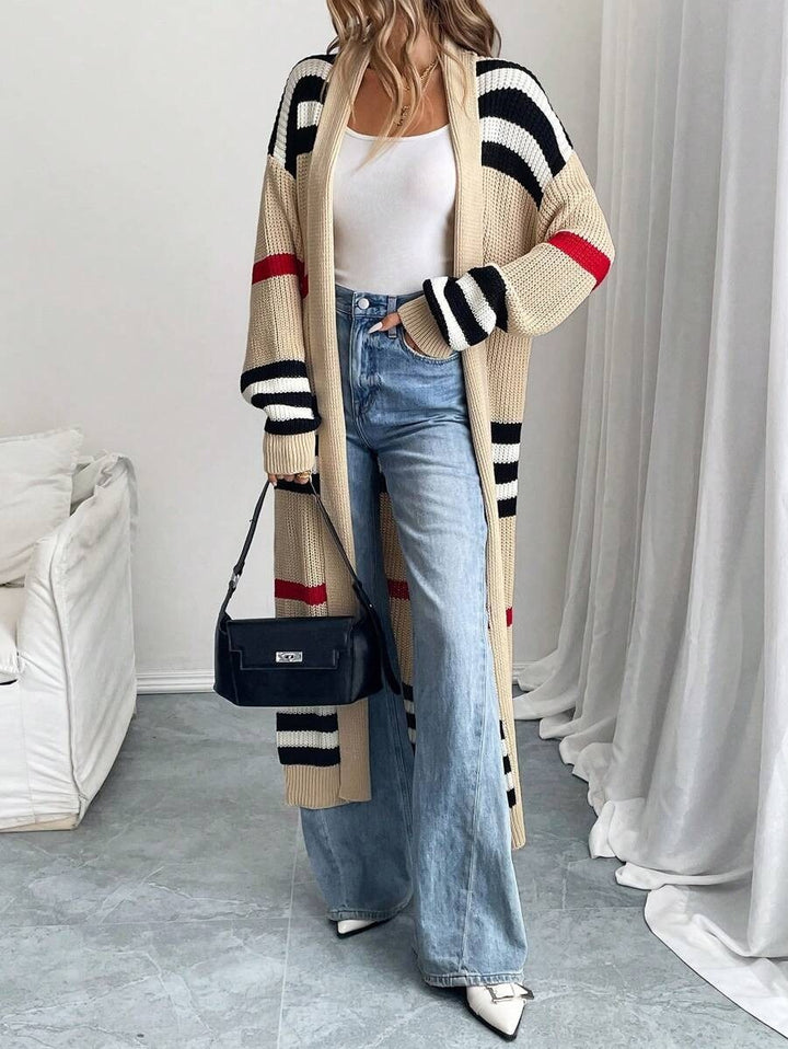 Mirjam — Lässiger langer Cardigan für Damen mit breiten Streifen, Das Modehaus Luzern