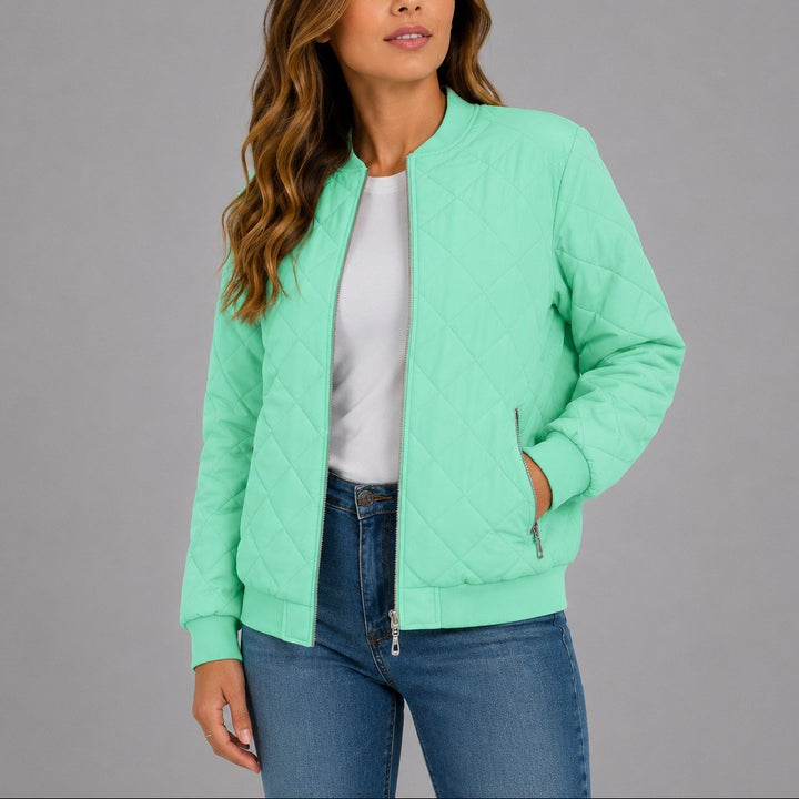 Nadine — Leichte gesteppte Winterjacke für Damen mit geradem Schnitt, Das Modehaus Luzern