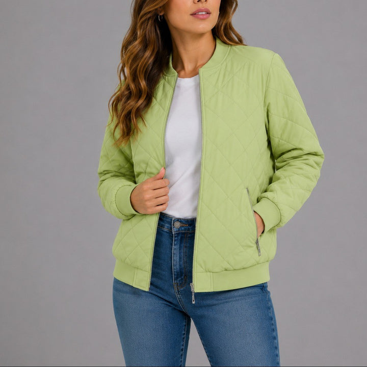 Nadine — Leichte gesteppte Winterjacke für Damen mit geradem Schnitt, Das Modehaus Luzern