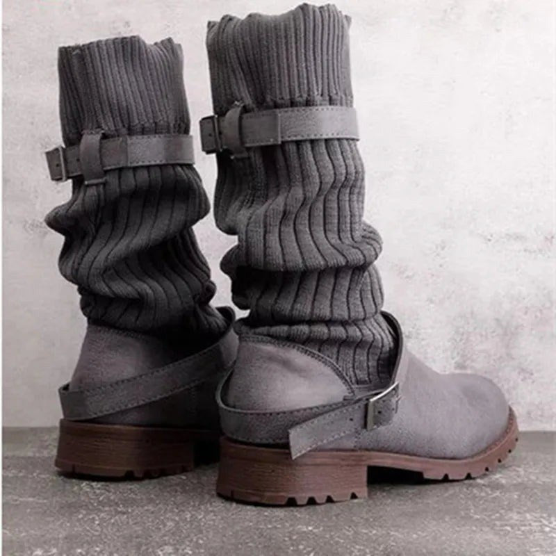 Nadja — Warme Winterschuhe für Damen mit Strickschaft und Blockabsatz, Das Modehaus Luzern