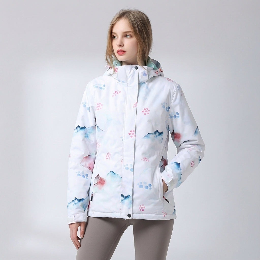 Nina — Warme gefütterte Skijacke für Damen mit Kapuze und Muster, Das Modehaus Luzern