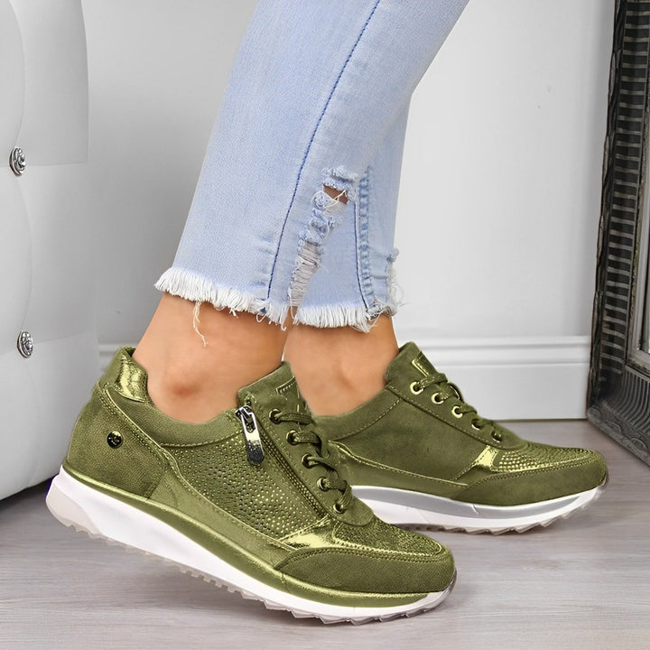 Noemi — Stilvolle Sneakers für Damen mit Keilabsatz und Reissverschluss, Das Modehaus Luzern