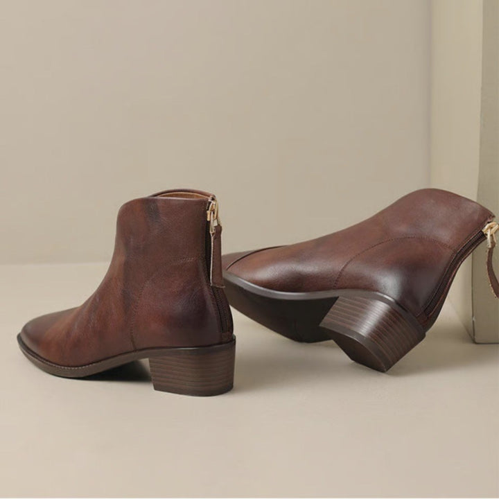 Petra — Bequeme Stiefeletten für Damen mit kleinem Absatz, Das Modehaus Luzern