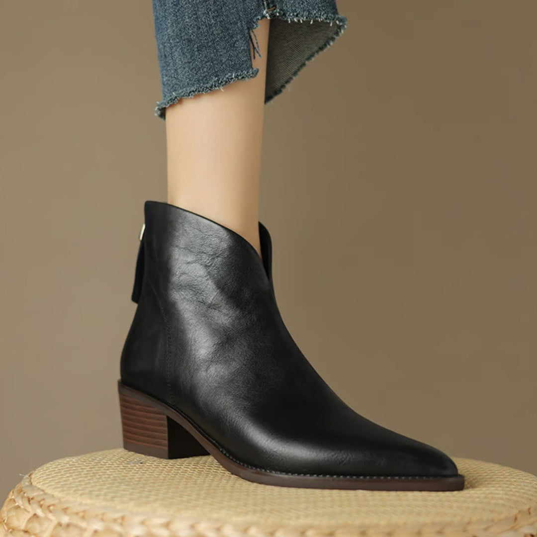 Petra — Bequeme Stiefeletten für Damen mit kleinem Absatz, Das Modehaus Luzern