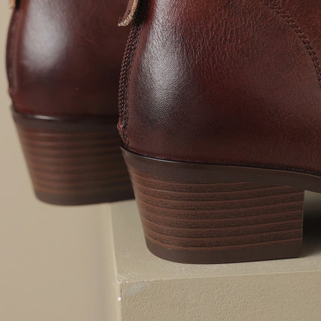 Petra — Bequeme Stiefeletten für Damen mit kleinem Absatz, Das Modehaus Luzern