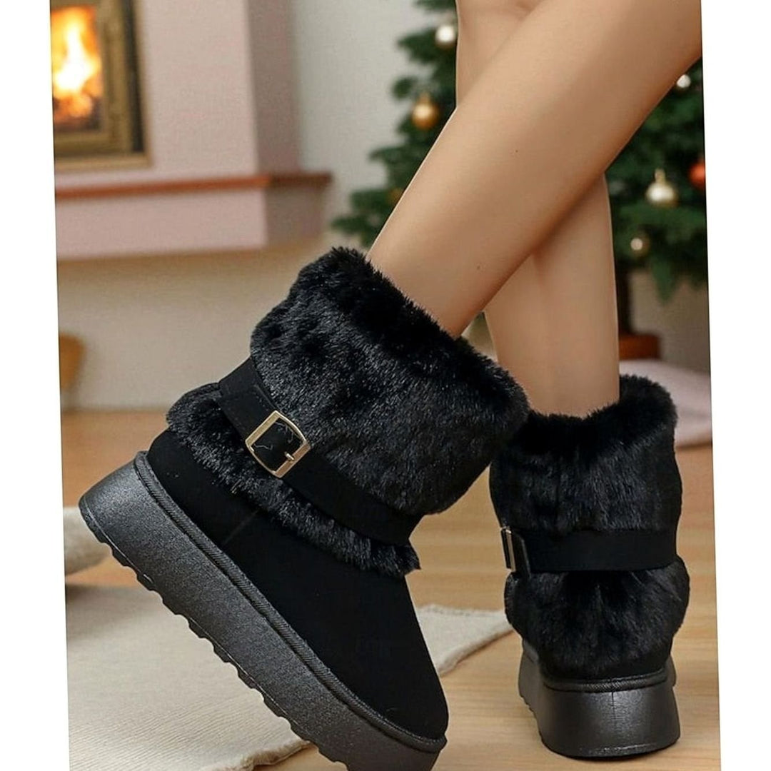 Renate — Warme kurze Winterschuhe für Damen mit Kunstfell und Schnallen, Das Modehaus Luzern